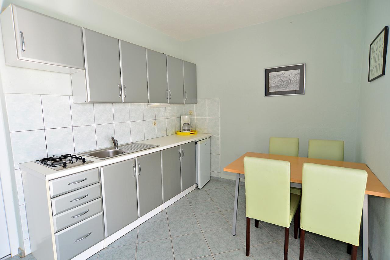 Appartement Milica 56 *
